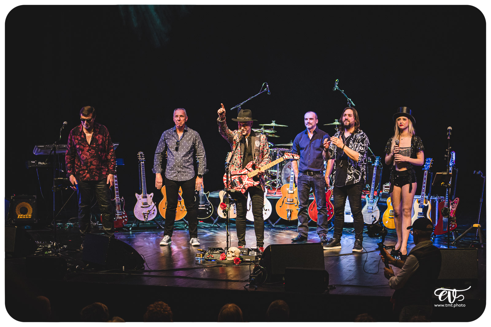 L'HISTOIRE DU ROCK EN 13 GUITARES